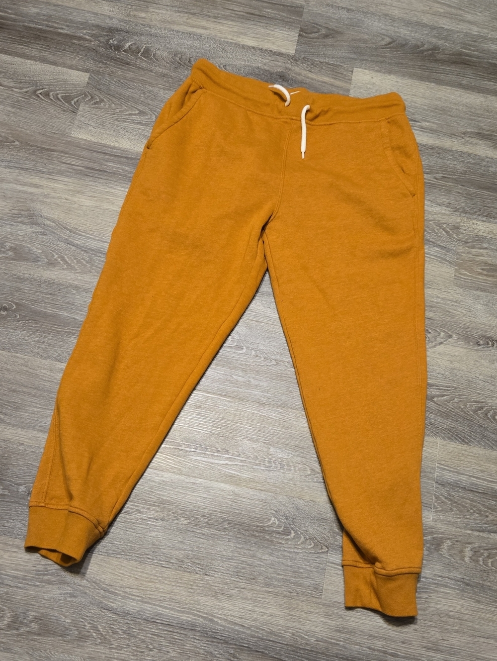 NWOT Old Navy Mustard Sweatpants Sz L